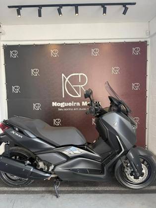 YAMAHA XMAX 250 CONNECTED ABS 